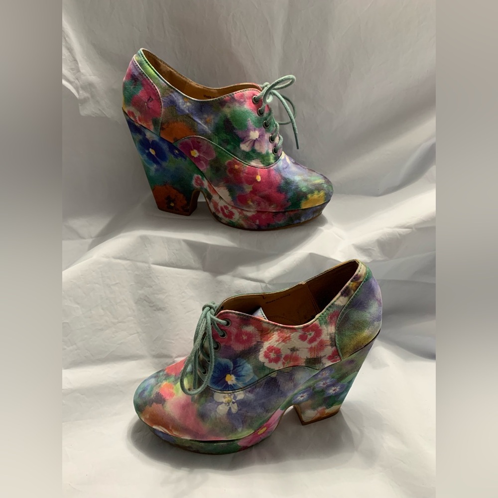 Floral Lace up Wedge Heels